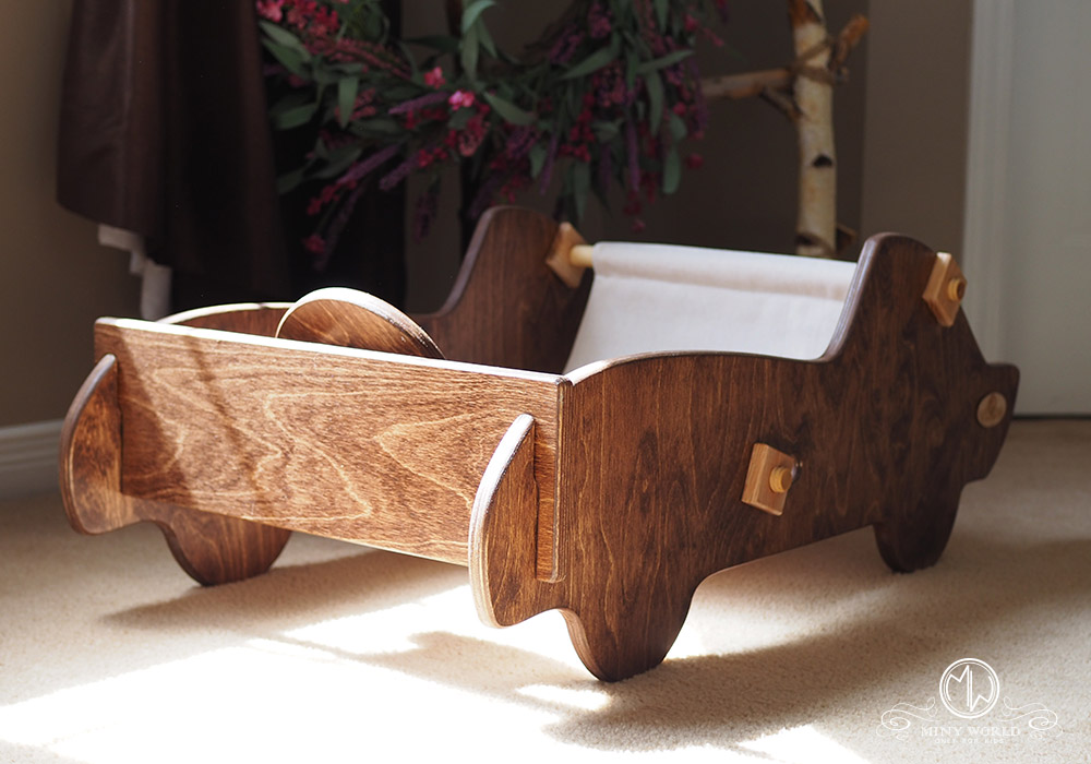 Wooden_Lounge_Car_11